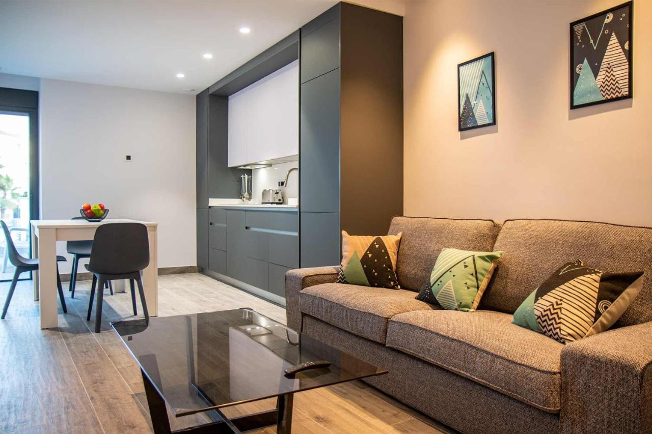 Apartamentos Vacacional En Plaza De Espana Нерха Екстериор снимка