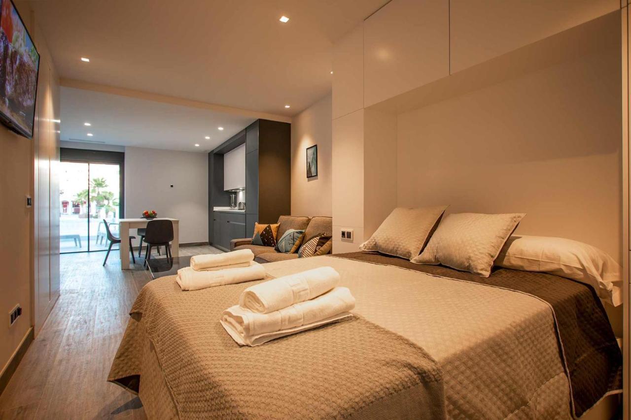 Apartamentos Vacacional En Plaza De Espana Нерха Екстериор снимка