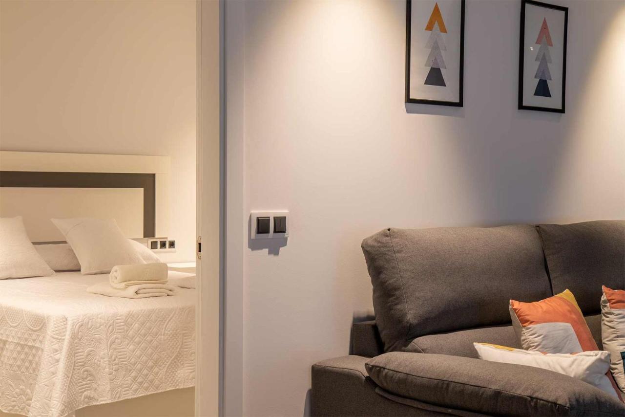 Apartamentos Vacacional En Plaza De Espana Нерха Екстериор снимка