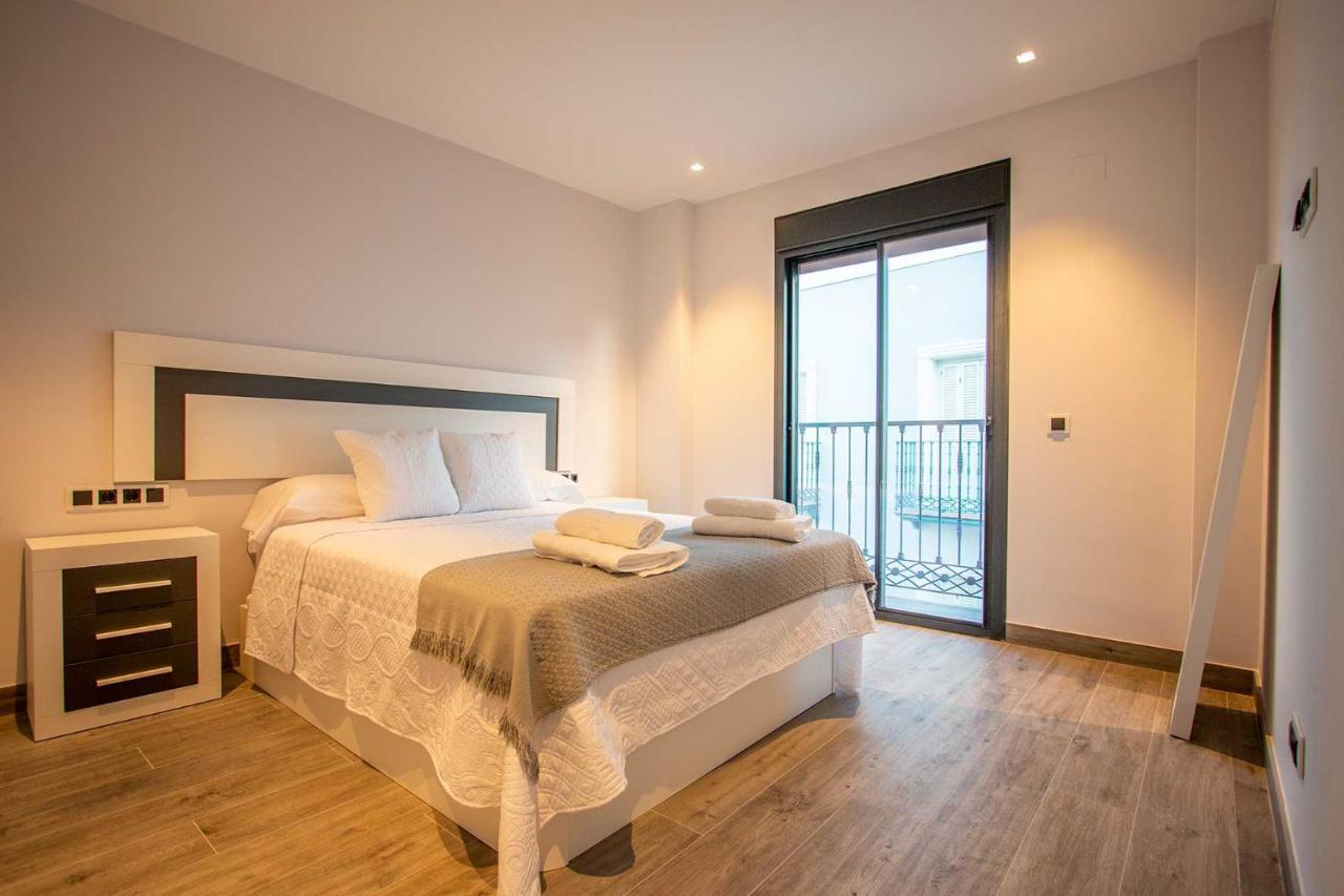 Apartamentos Vacacional En Plaza De Espana Нерха Екстериор снимка
