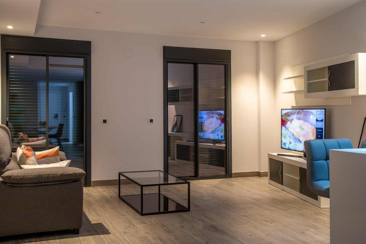 Apartamentos Vacacional En Plaza De Espana Нерха Екстериор снимка