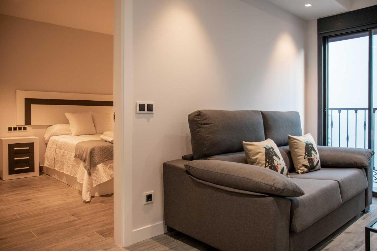 Apartamentos Vacacional En Plaza De Espana Нерха Екстериор снимка