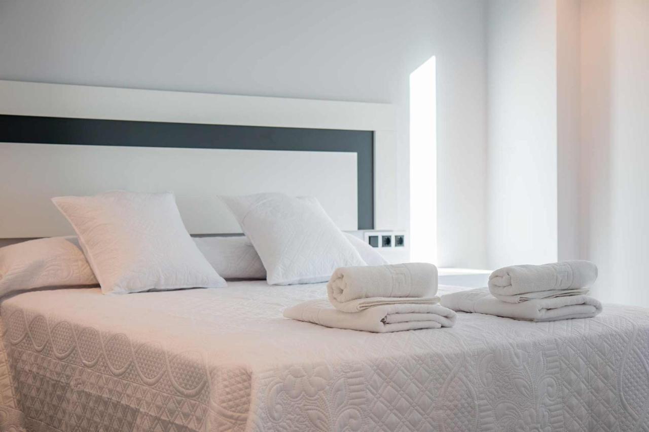 Apartamentos Vacacional En Plaza De Espana Нерха Екстериор снимка